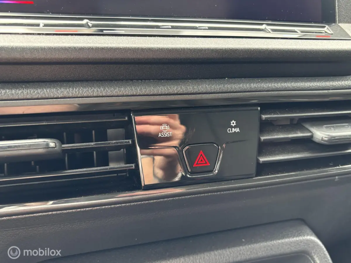 2.0 TDI Economy Business | Cruise | Airco | Apple Carplay/Android Auto |