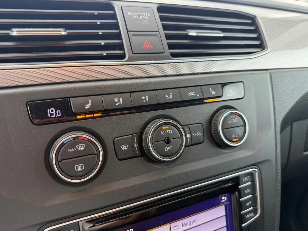 1.4 TSI / Xenon / navi / stoelverwarming