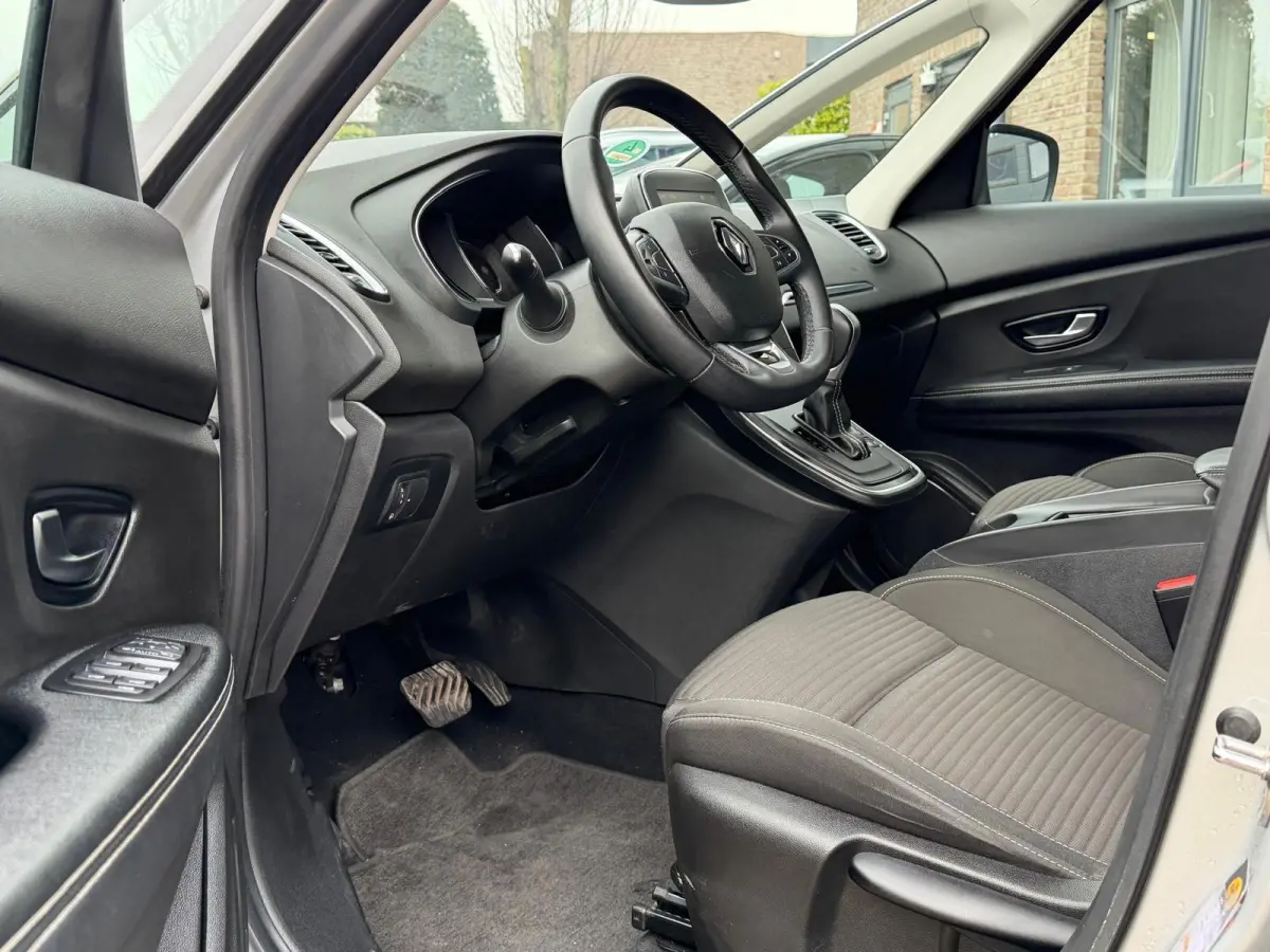 1.3 TCe Equilibre|7-Persoons|AIRCO|NAVI|AUTOMAAT|CAMERA|CARPLAY|