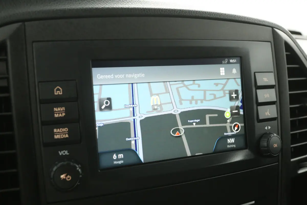Lang 66 kWh | Snelladen | SOH 97% | Airco | Cruise | Camera | Carplay | 3 Zits | Navi | Parkeersens.