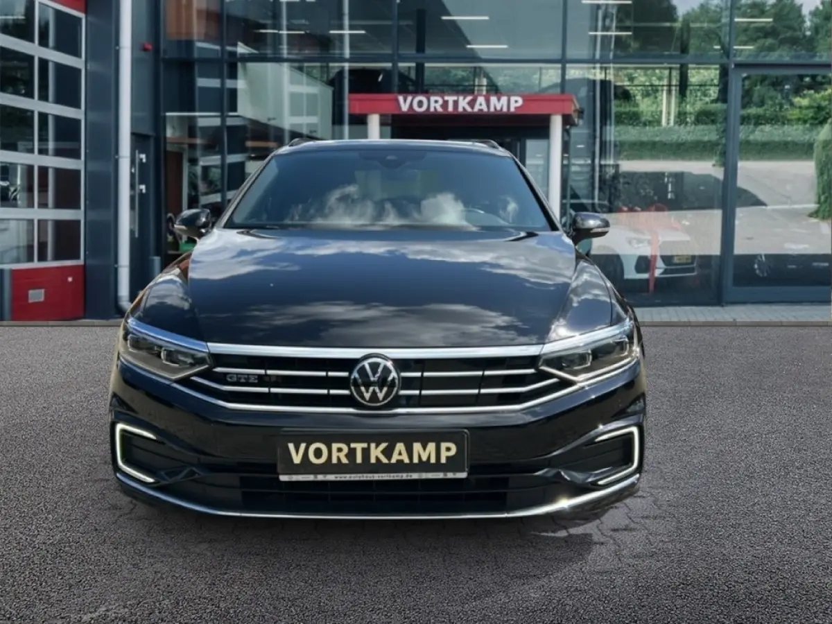 1.4 TSI GTE PANO-DAK/TREKHAAK/CAMERA/ELEK-KLEP/ACC/IQ/STOELVERW
