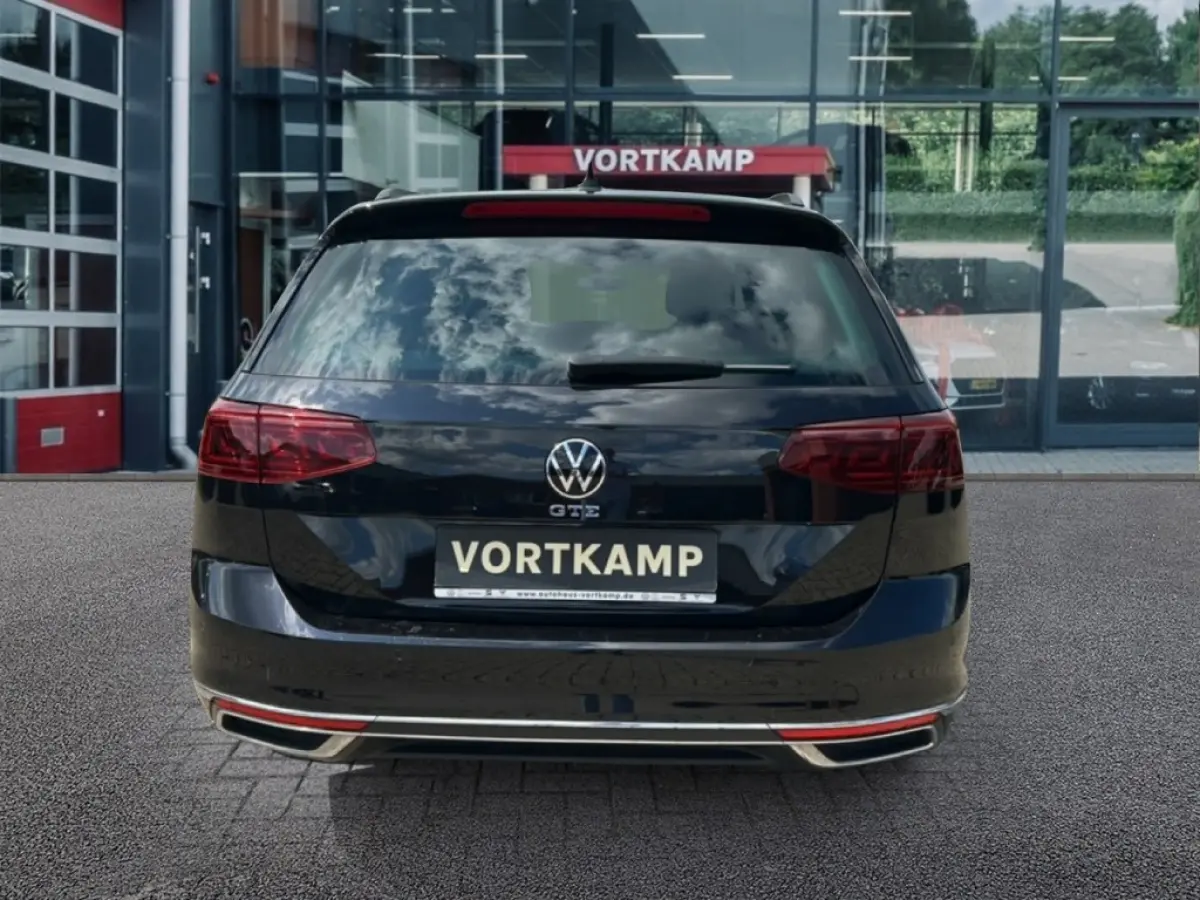 1.4 TSI GTE PANO-DAK/TREKHAAK/CAMERA/ELEK-KLEP/ACC/IQ/STOELVERW