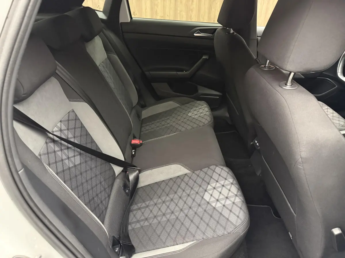 1.0 TSI R-Line | Automaat |