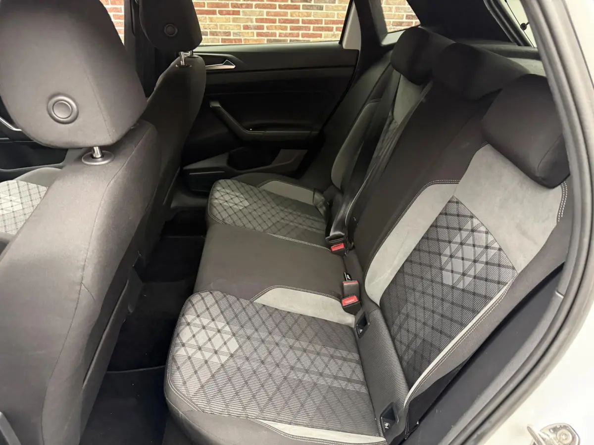 1.0 TSI R-Line | Automaat |