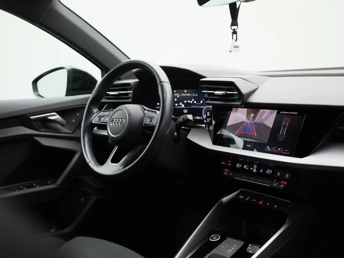 40 TFSI e Business edition | AUTOMAAT | CAMERA | VIRTUAL COCKPIT | ADAPTIVE CRUISE CONTROL | PRIVACY GLASS | STOELVERWARMING | CLIMATE CONTROL | DRIVE SELECT