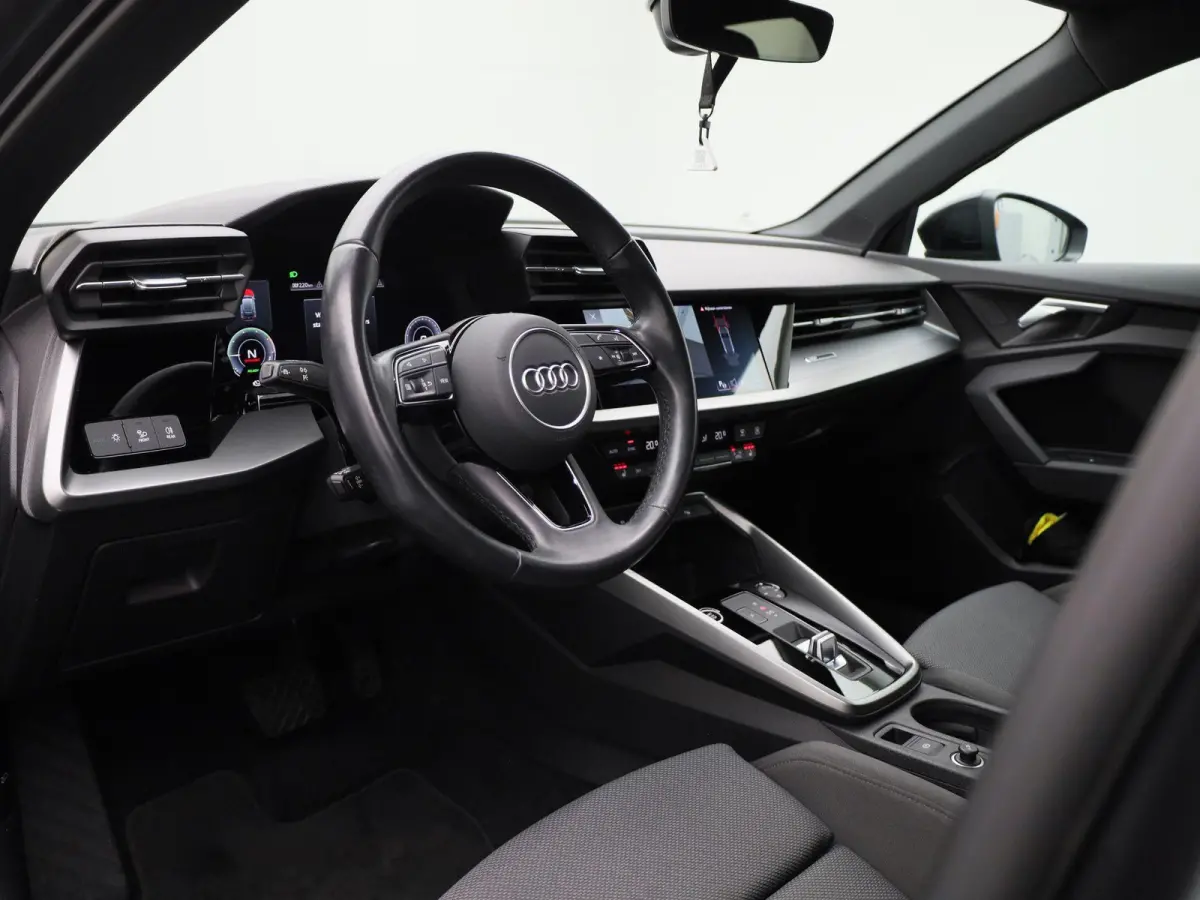 40 TFSI e Business edition | AUTOMAAT | CAMERA | VIRTUAL COCKPIT | ADAPTIVE CRUISE CONTROL | PRIVACY GLASS | STOELVERWARMING | CLIMATE CONTROL | DRIVE SELECT