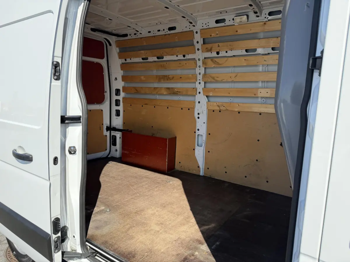 2.3 Turbo L2H2*A/C*CRUISE*PDC*NAVI*3-PERS.*
