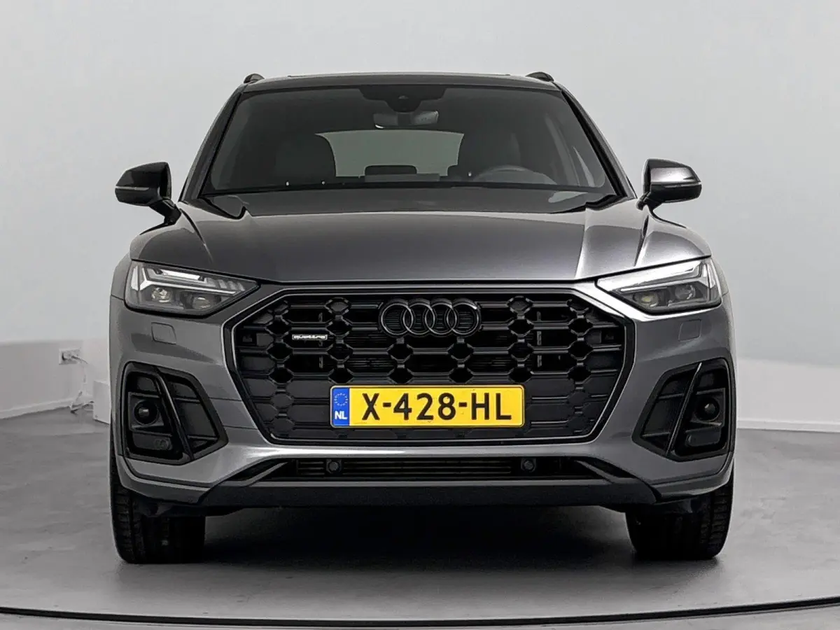 55 TFSI e S edition PHEV | 100% SOH | 1e Eigenaar | Automaat | Stoelverwarming | Panorama en Schuif Kantel Dak | Cruise Control | Achteruitrijcamera