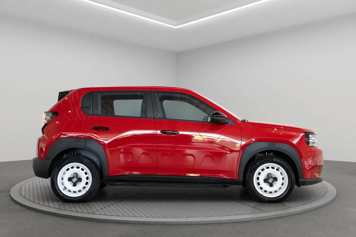 RED 11kW 44 kWh | SOH 100% | Tot 8 Jaar Garantie | 3-Fase | Apple Carplay & Android Auto | Parkeersensoren | Airco | Cruise Controle |