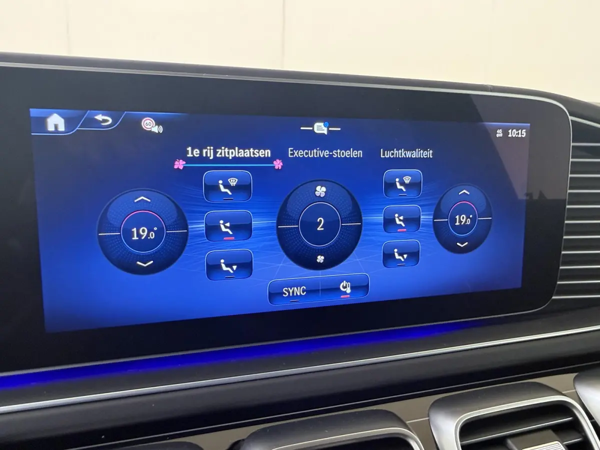 Maybach 600 4MATIC / Premium Plus/ First Class/ E-Active Body Control/ 22 inch/ Burmester/