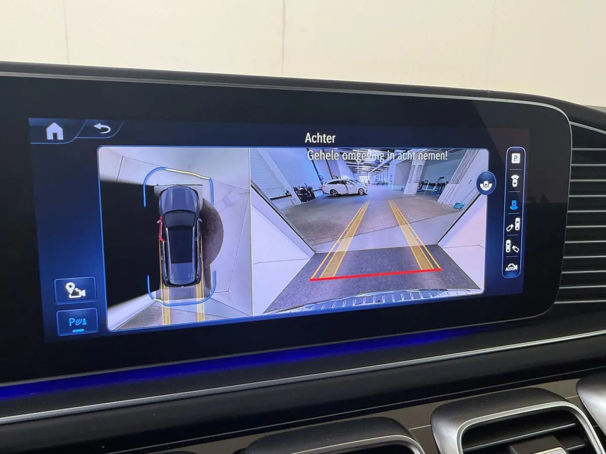 Maybach 600 4MATIC / Premium Plus/ First Class/ E-Active Body Control/ 22 inch/ Burmester/