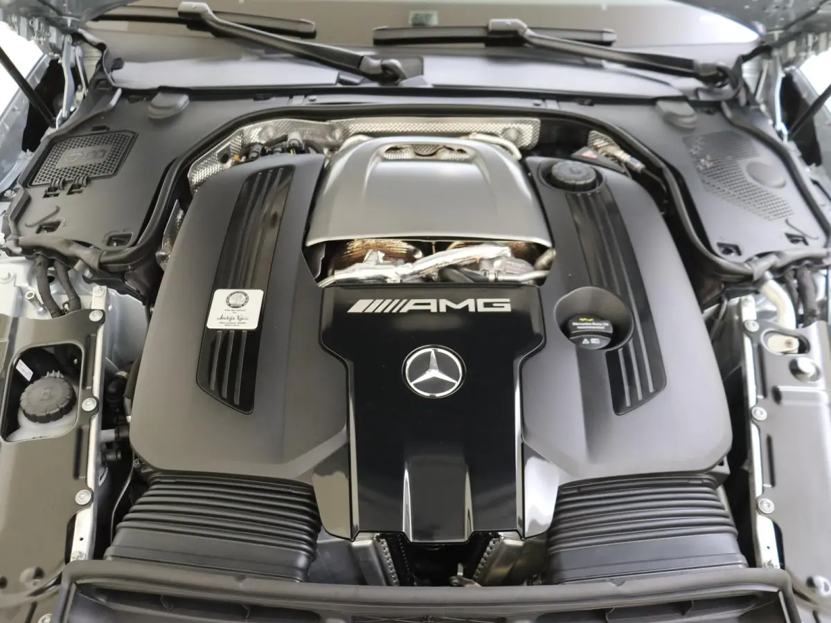AMG 63 4MATIC+ / Premium Plus/ Panoramadak/ 21 inch/ FULL PPF/ Burmester/ Carbon int/ Perf. stoelen