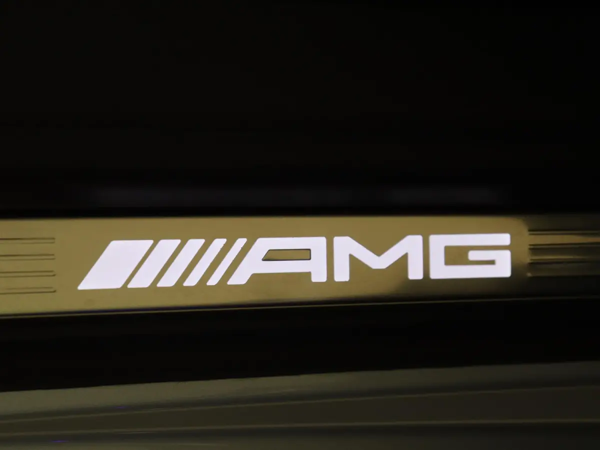 AMG 63 4MATIC+ / Premium Plus/ Panoramadak/ 21 inch/ FULL PPF/ Burmester/ Carbon int/ Perf. stoelen