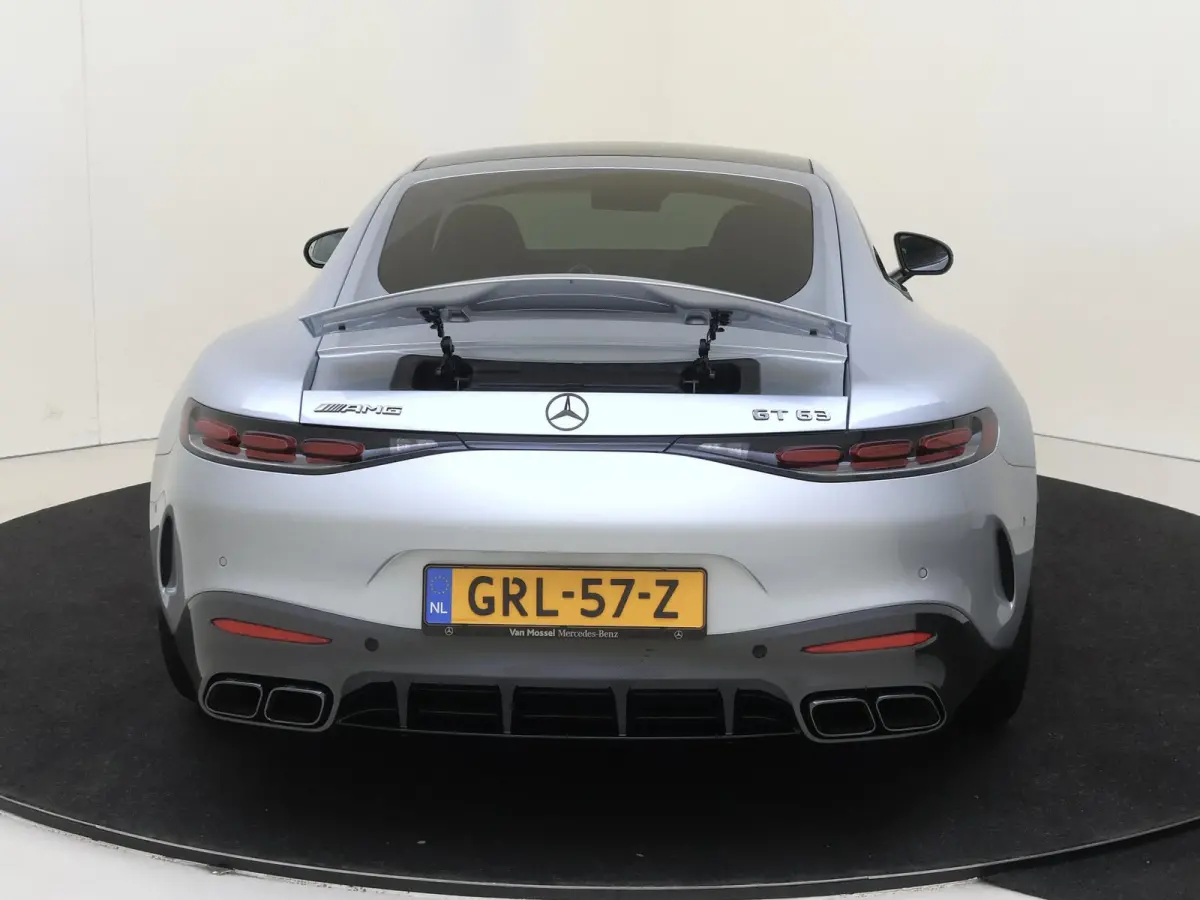 AMG 63 4MATIC+ / Premium Plus/ Panoramadak/ 21 inch/ FULL PPF/ Burmester/ Carbon int/ Perf. stoelen