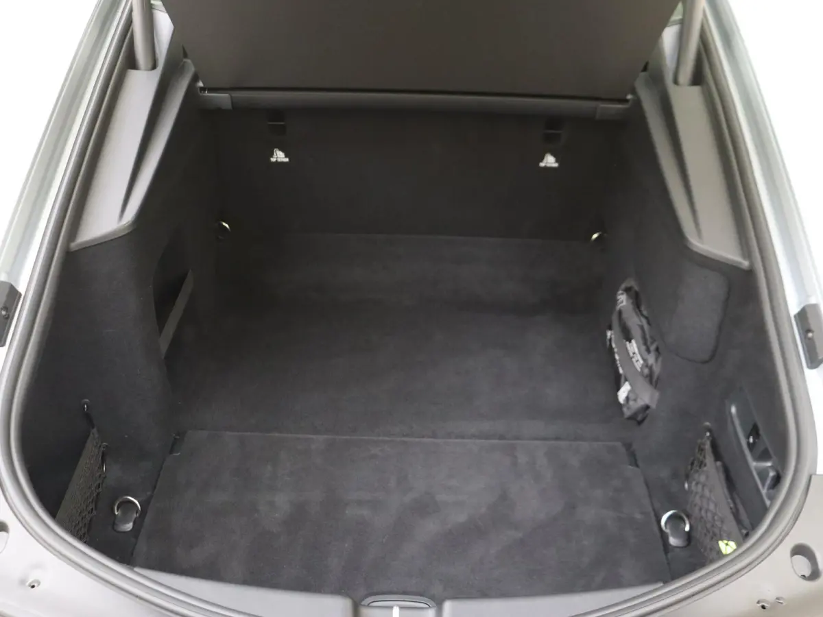 AMG 63 4MATIC+ / Premium Plus/ Panoramadak/ 21 inch/ FULL PPF/ Burmester/ Carbon int/ Perf. stoelen