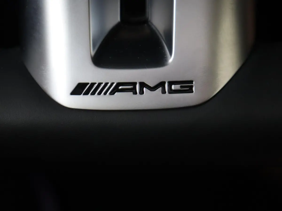 AMG 63 4MATIC+ / Premium Plus/ Panoramadak/ 21 inch/ FULL PPF/ Burmester/ Carbon int/ Perf. stoelen