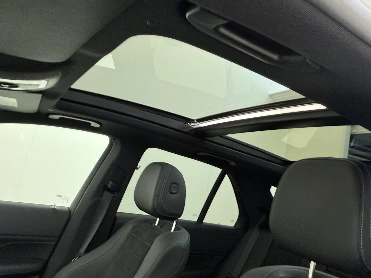 400 e 4MATIC AMG Line / Panoramadak/ Burmester/ 21 inch/ Memory/ El. Trekhaak/ Magic Vision