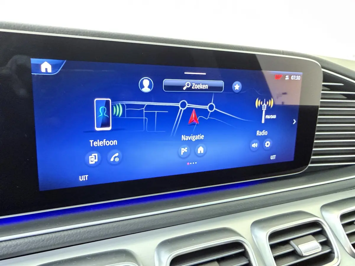 400 e 4MATIC AMG Line / Panoramadak/ Burmester/ 21 inch/ Memory/ El. Trekhaak/ Magic Vision