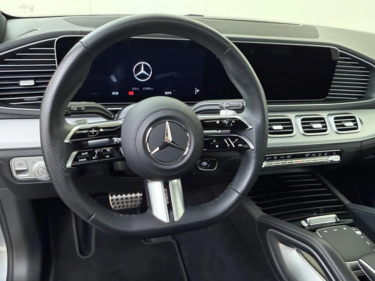 400 e 4MATIC AMG Line / Panoramadak/ Burmester/ 21 inch/ Memory/ El. Trekhaak/ Magic Vision