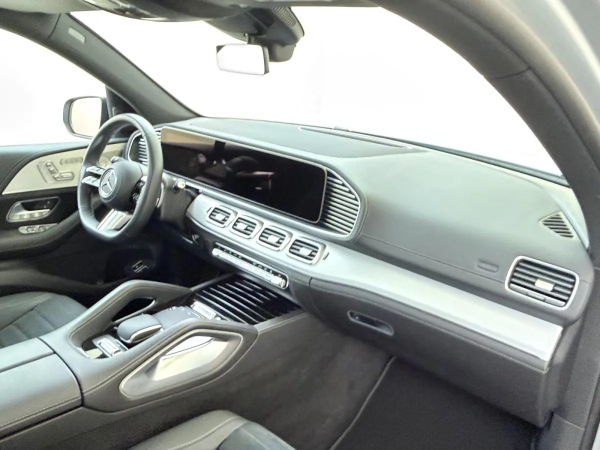 400 e 4MATIC AMG Line / Panoramadak/ Burmester/ 21 inch/ Memory/ El. Trekhaak/ Magic Vision