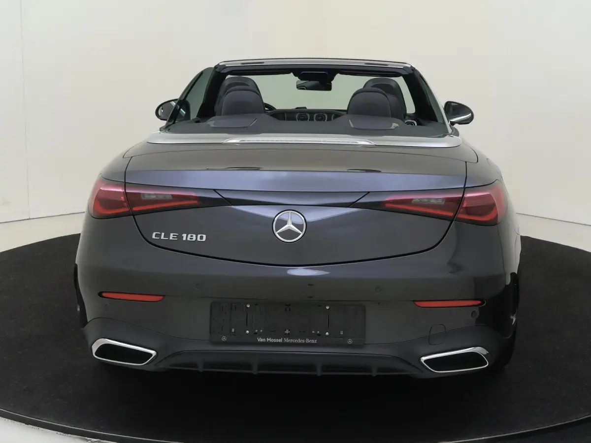 180 AMG Line / 20 inch/ Memory/ Sfeerverlichting/ AIRCAP/ AIRSCARF