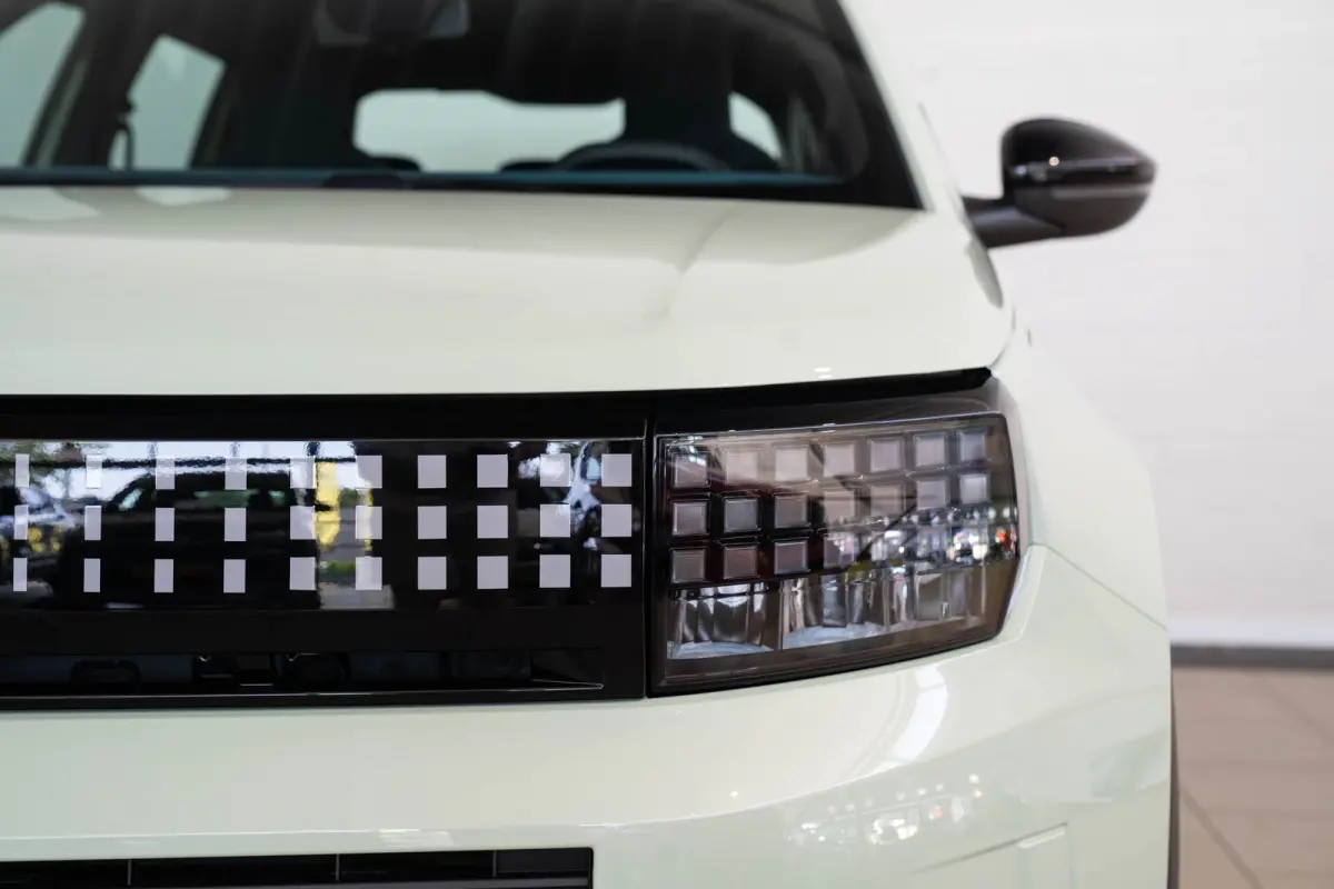 1.2 Hybrid ICON | Tot 8 Jaar Garantie | Apple Carplay & Android Auto | Parkeersensoren | Cruise Controle | Airco | USB |