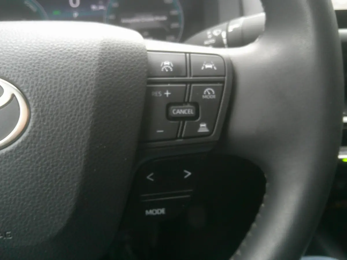 1.8 Hybrid 140 First Edition