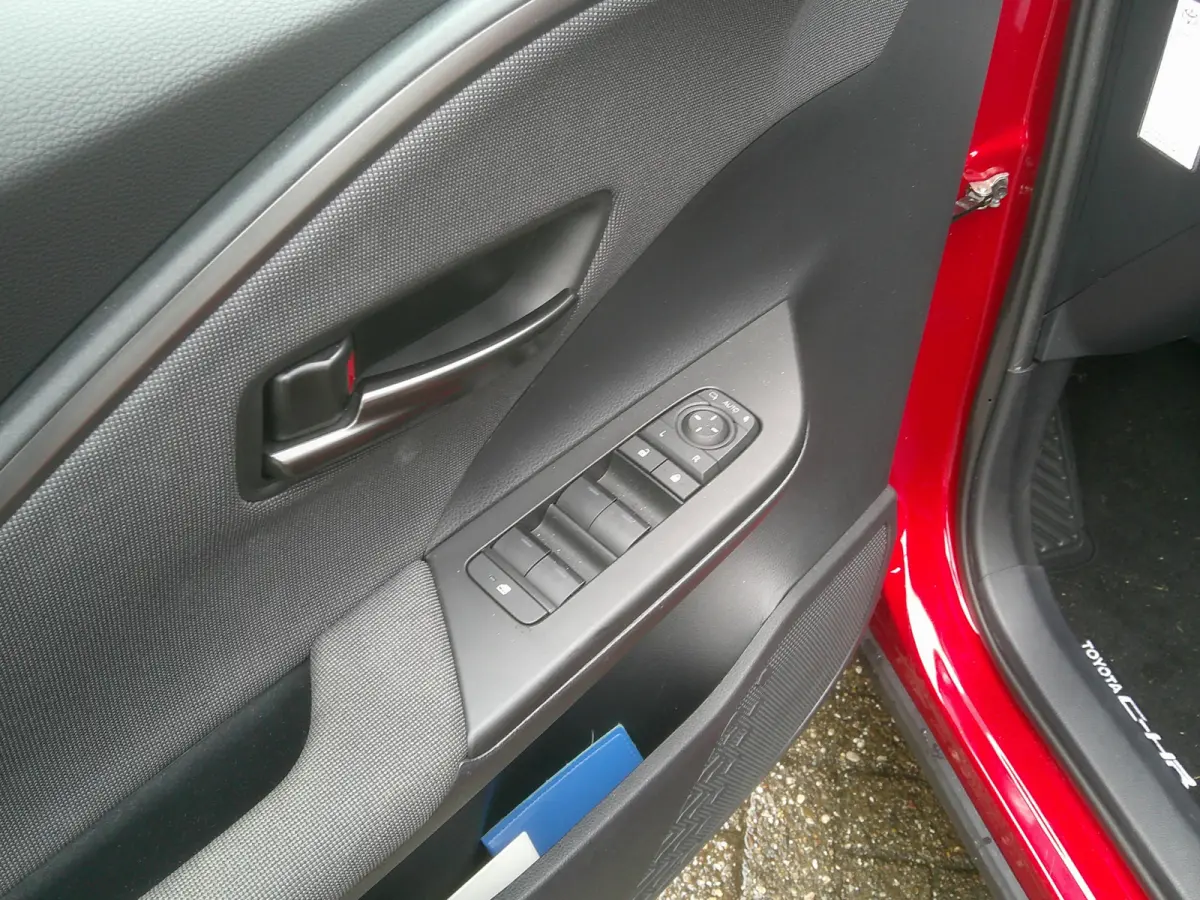 1.8 Hybrid 140 First Edition