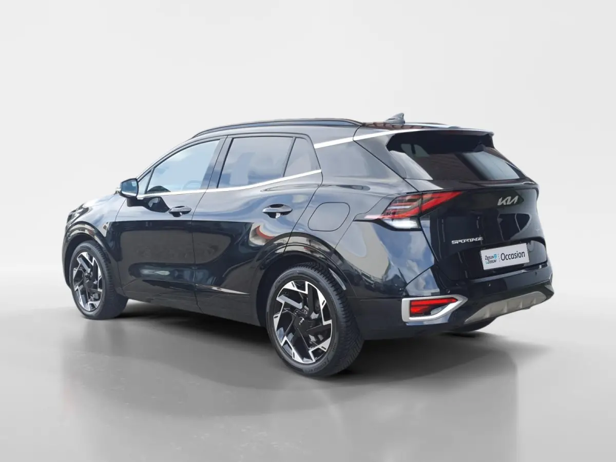 1.6T MHEV GT-Line | Stoel en stuurverwarming | Panorama schuifdak | Camera | Elektrisch bedienbare voorstoelen | Apple Carplay / Android Auto | Elektrische achterklep |