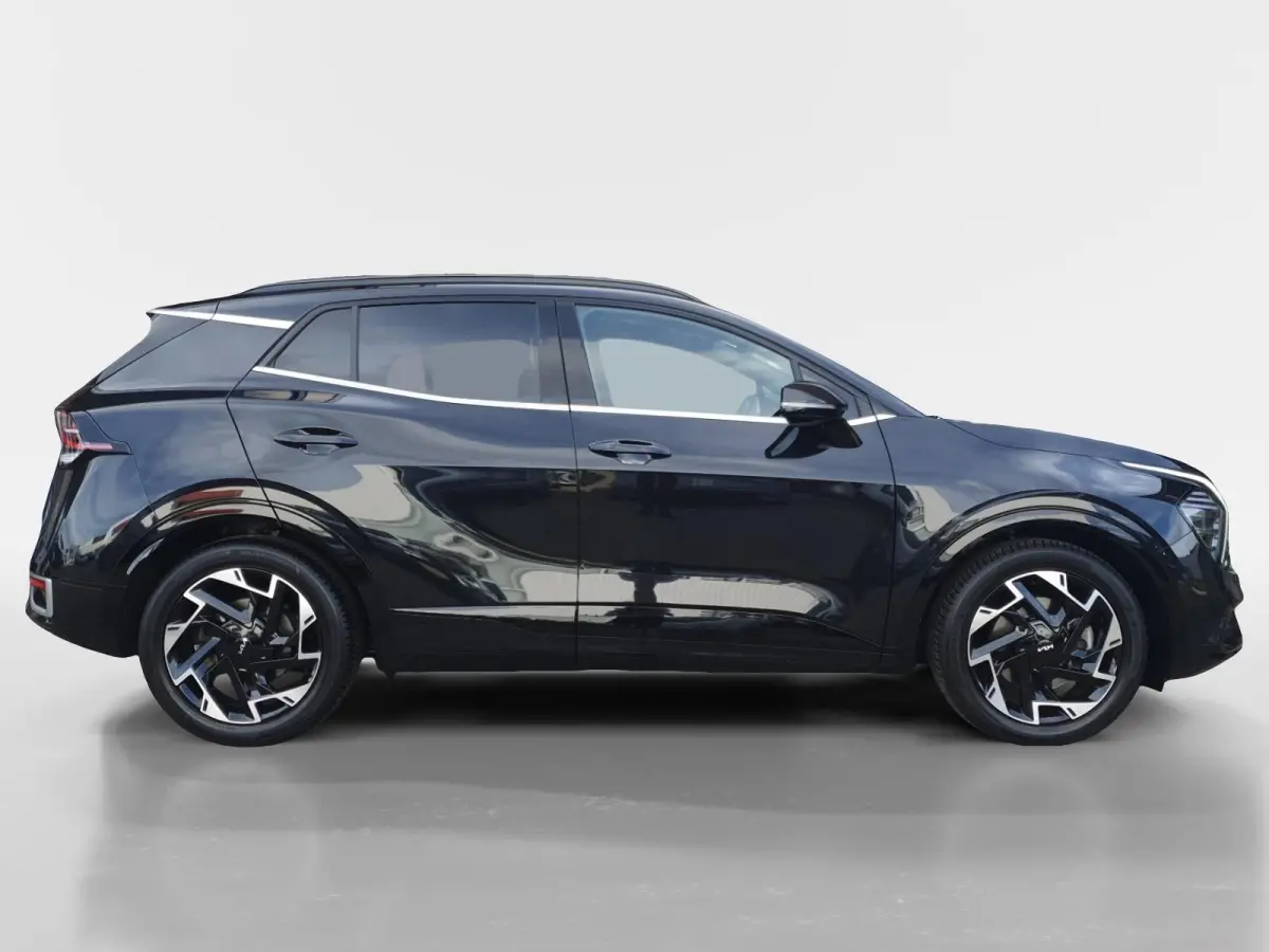 1.6T MHEV GT-Line | Stoel en stuurverwarming | Panorama schuifdak | Camera | Elektrisch bedienbare voorstoelen | Apple Carplay / Android Auto | Elektrische achterklep |