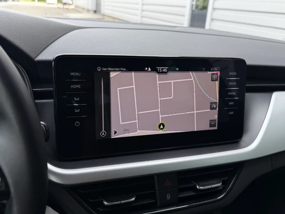 1.0 TSI DSG Ambition Navi|Carplay|LED|Stoelverw Grijs