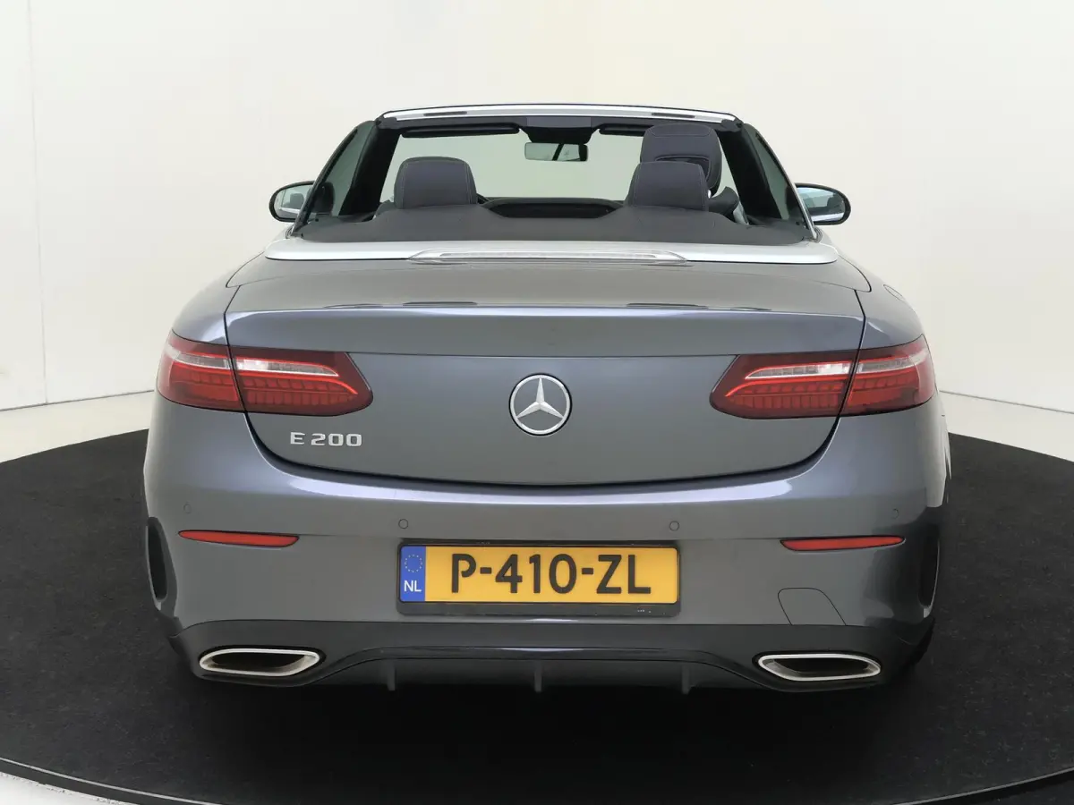 200 AMG Line Parkeercamera / Sfeerverlichting / Airscarf / Stoelverwarming /