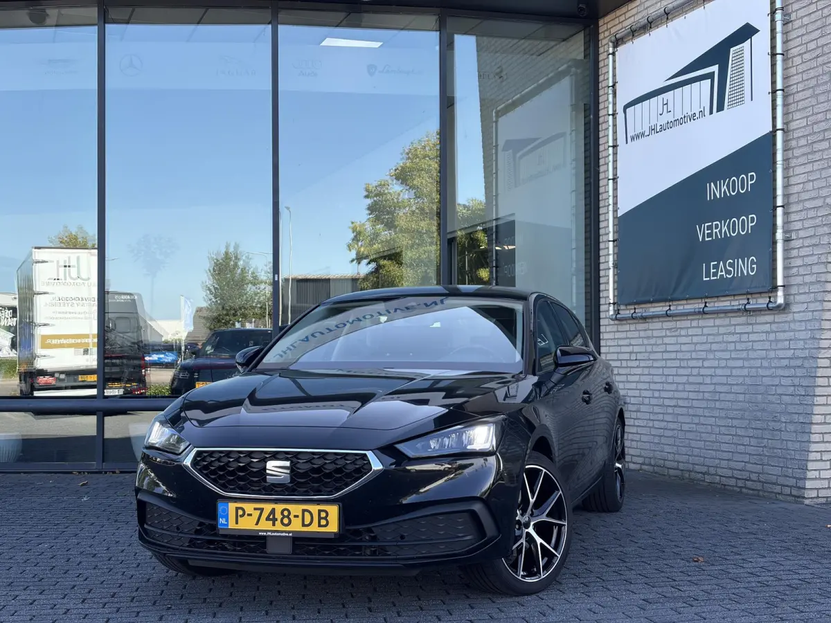 1.0 TSI Style*LED*ECC*KEYLESS*CRUISE*CARPLAY*
