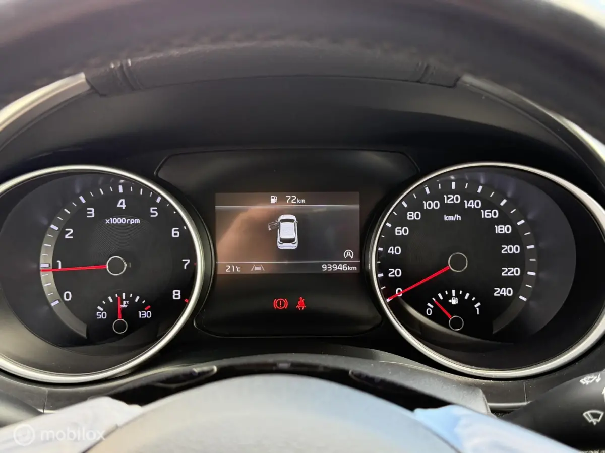 1.0 T-GDi DynamicLine | CRUISE | CARPLAY |