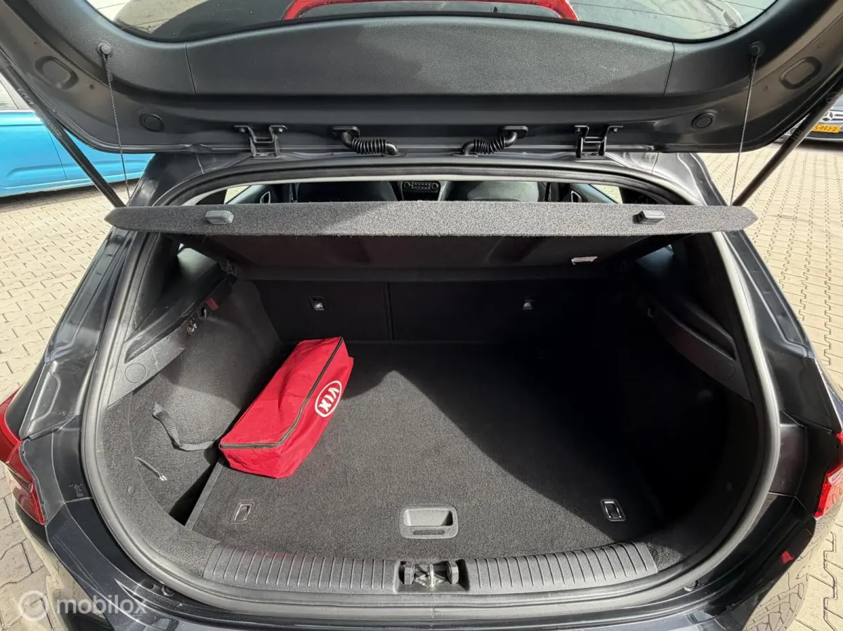 1.0 T-GDi DynamicLine | CRUISE | CARPLAY |