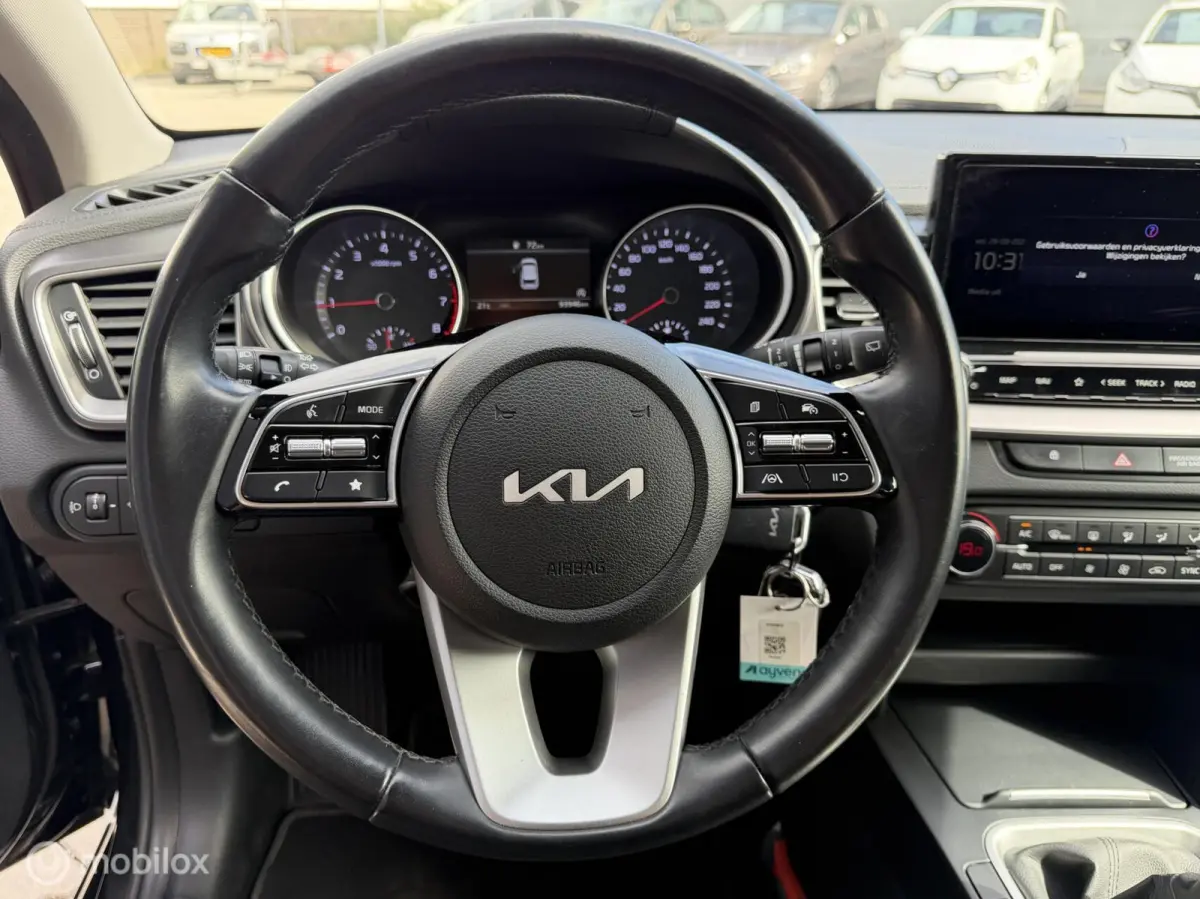 1.0 T-GDi DynamicLine | CRUISE | CARPLAY |