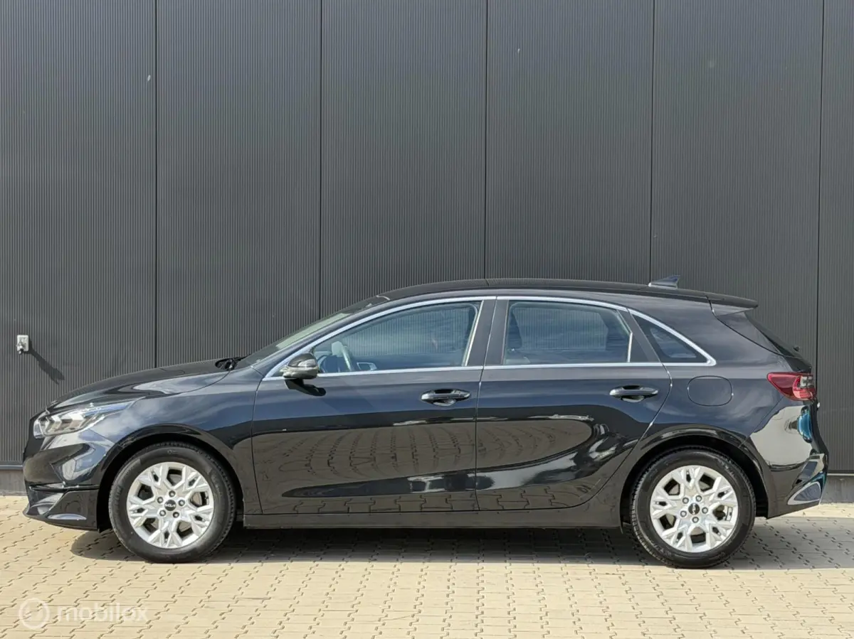 1.0 T-GDi DynamicLine | CRUISE | CARPLAY |
