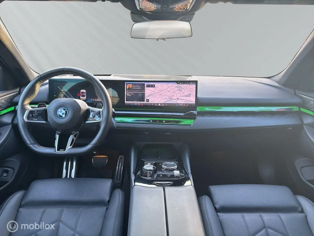 550e xDrive M-Sport Pro, Pano, B&W, trekhaak