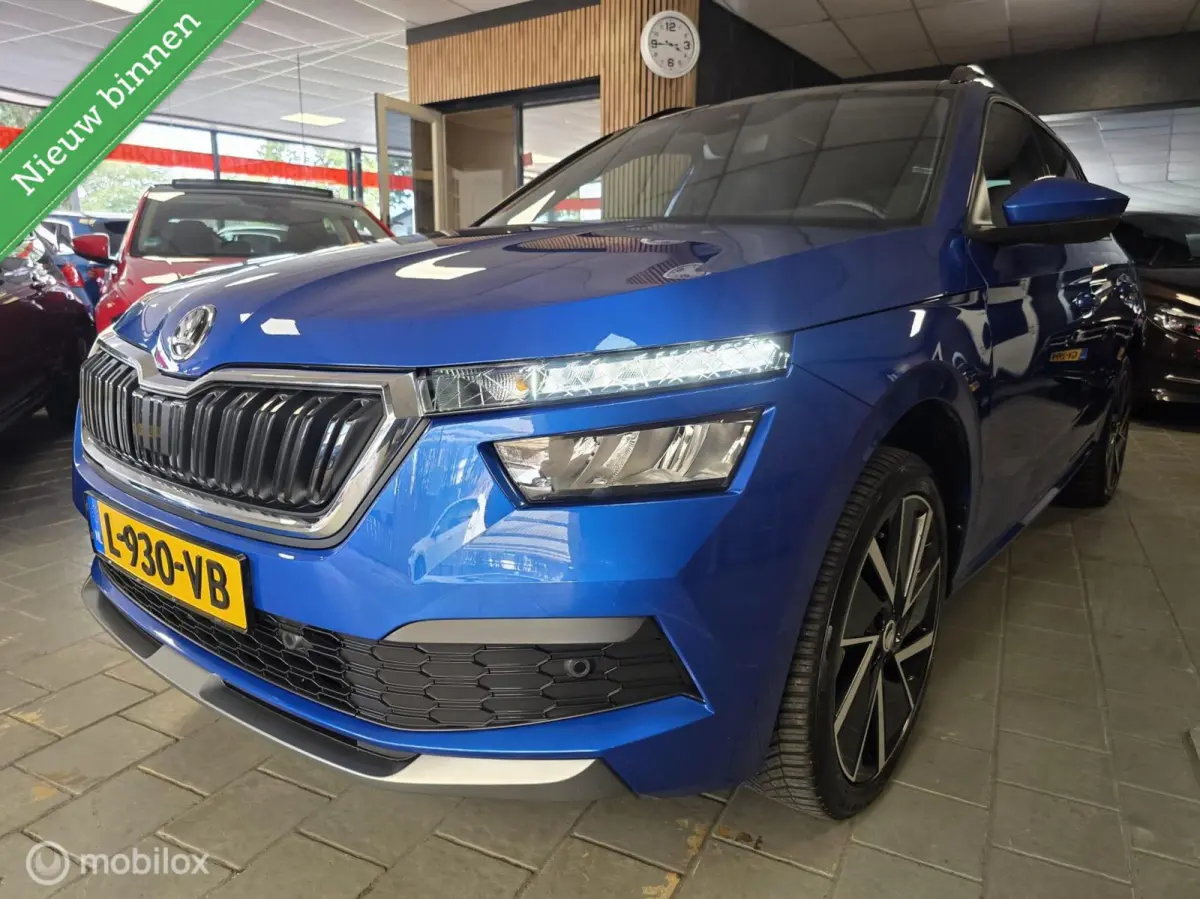 1.0 TSI Sport Business/ Panorama dak / Achteruitrij camera / Adaptieve cruise control /