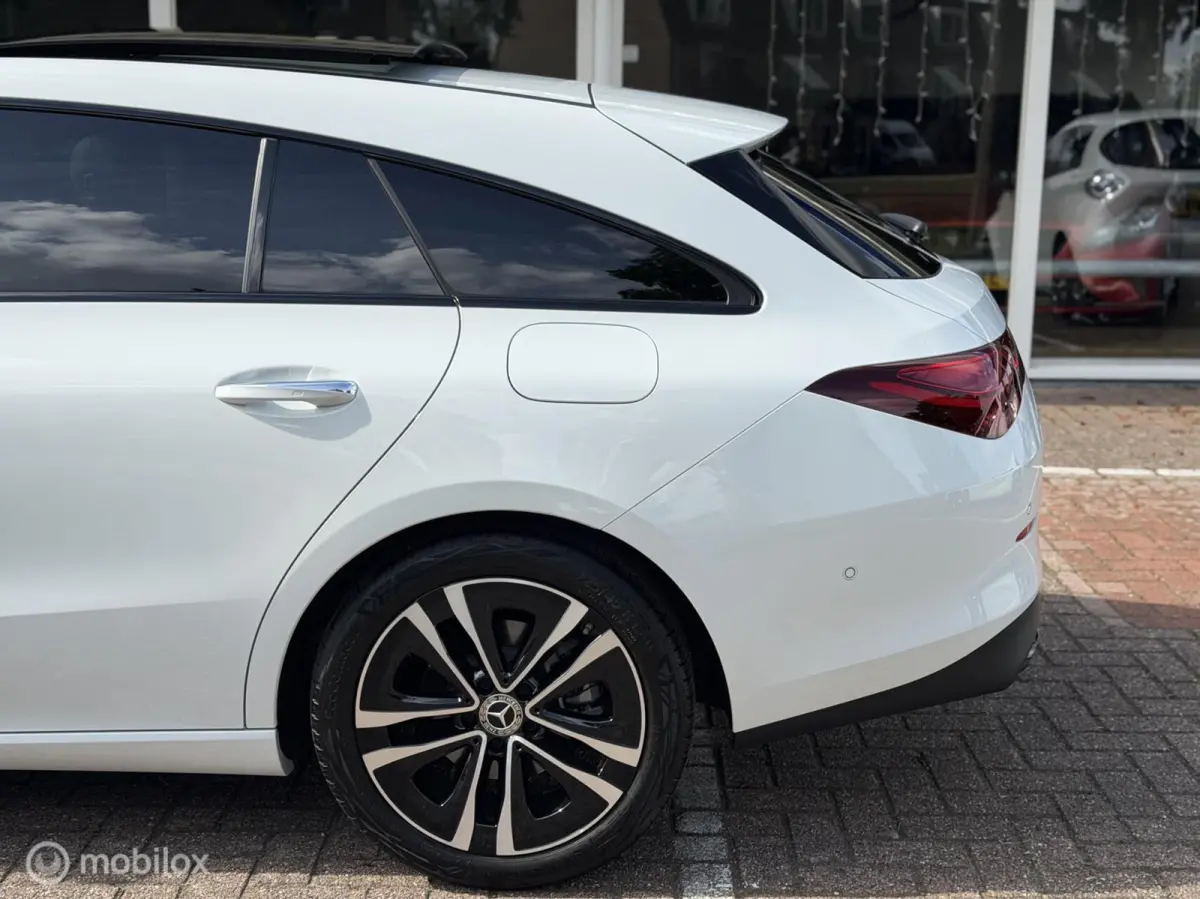 200 Luxury Line|5.000 KM|Pano|Sfeer|Led|Camera|