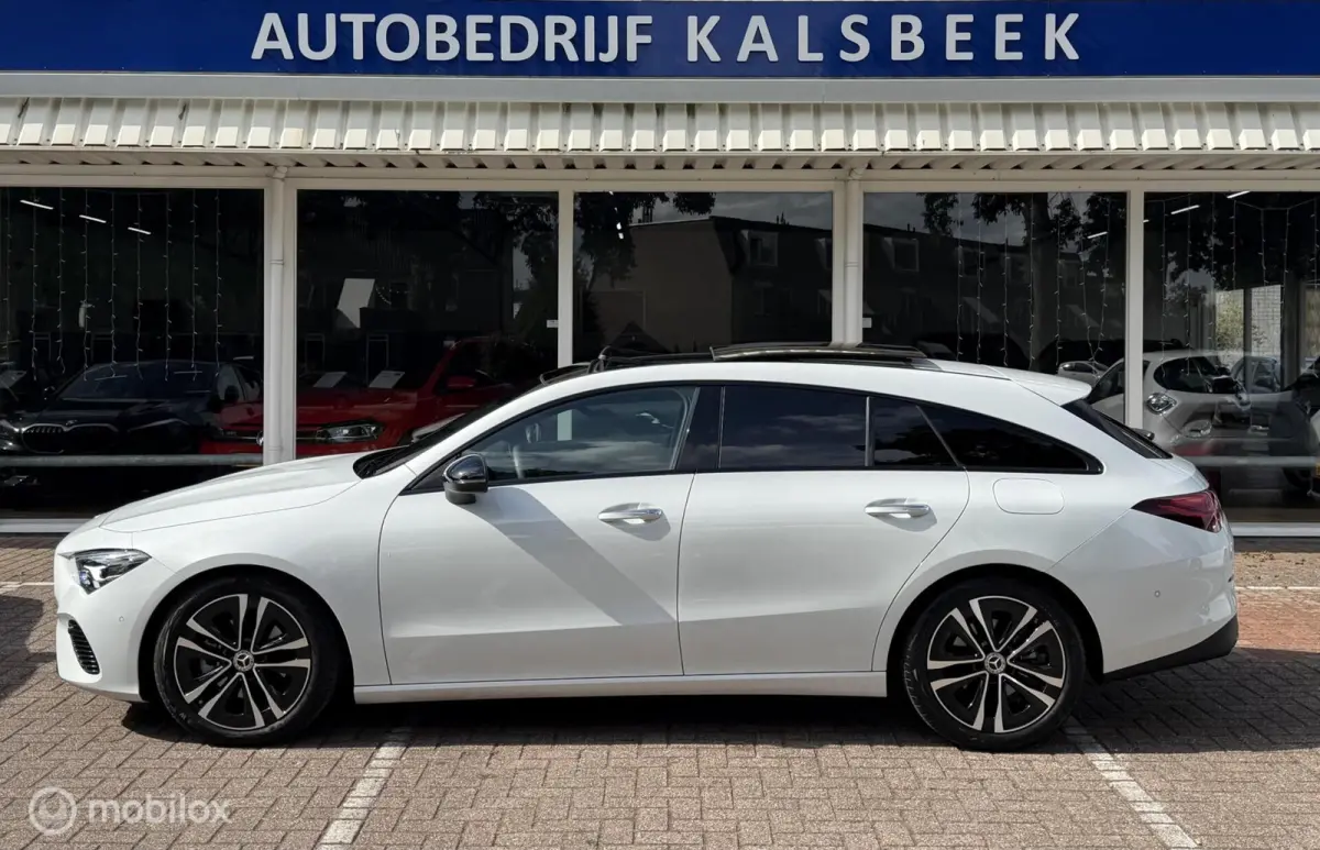 200 Luxury Line|5.000 KM|Pano|Sfeer|Led|Camera|