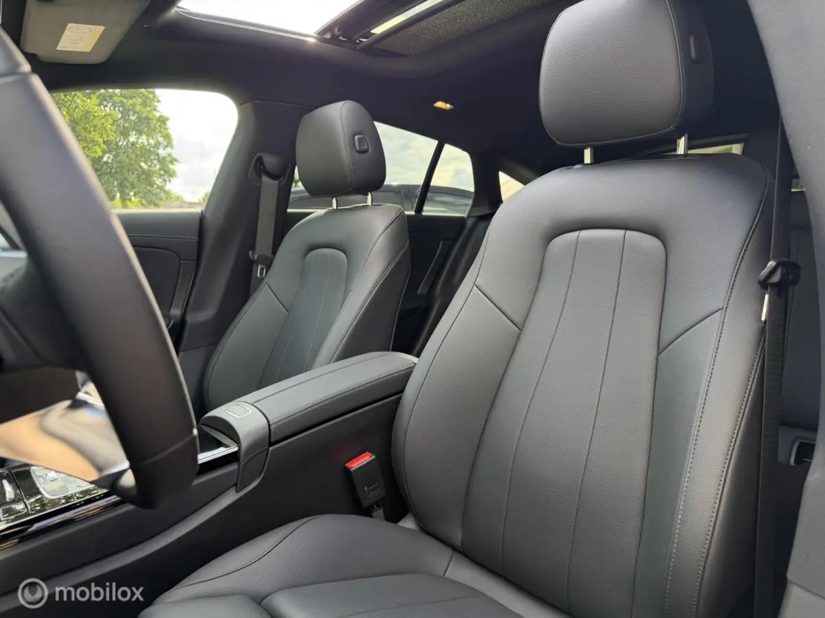 200 Luxury Line|5.000 KM|Pano|Sfeer|Led|Camera|