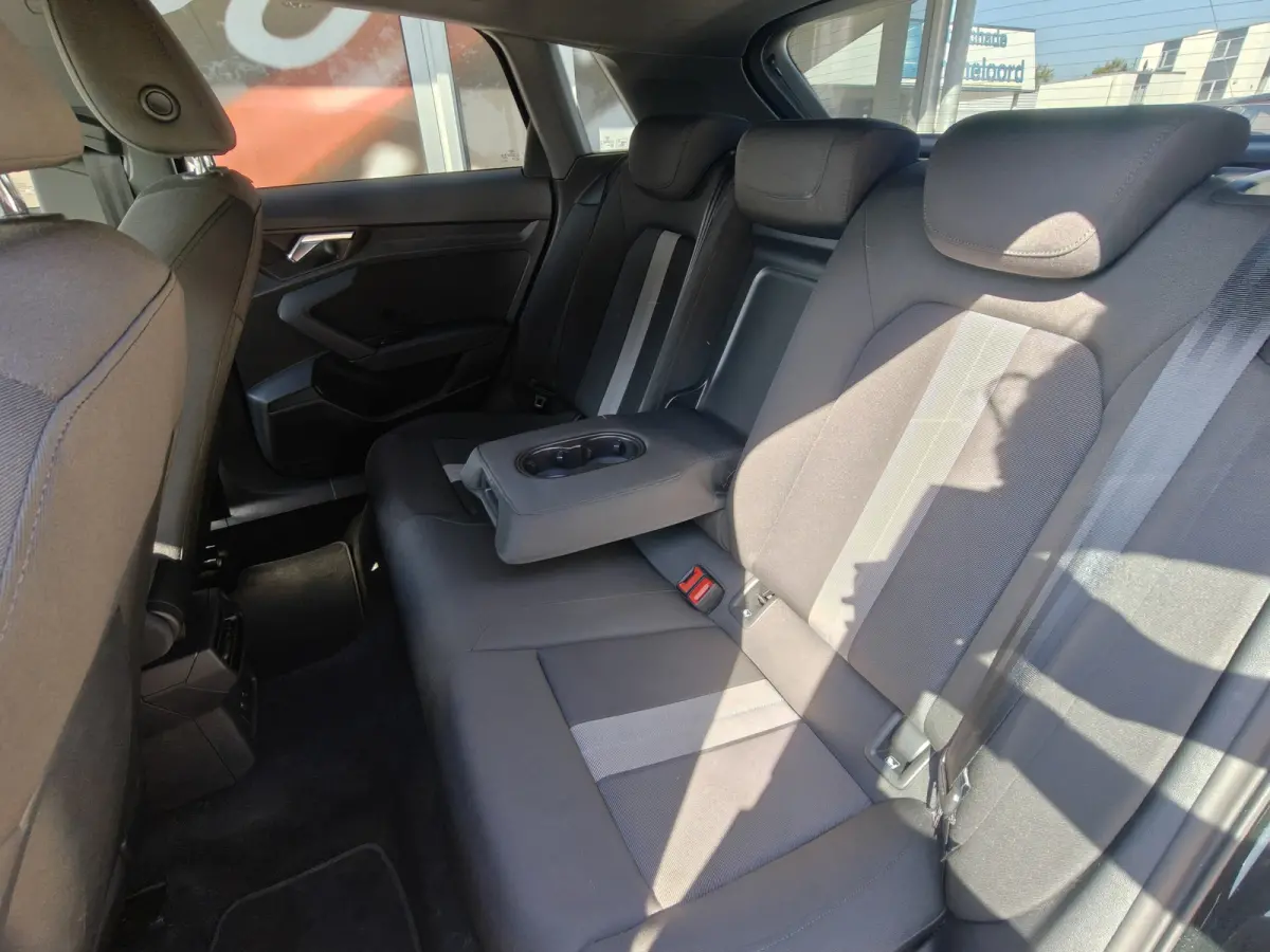 40 TFSI PHEV Advanced edition / Camera / PDC V+A / Carplay / Stoelverwarming /