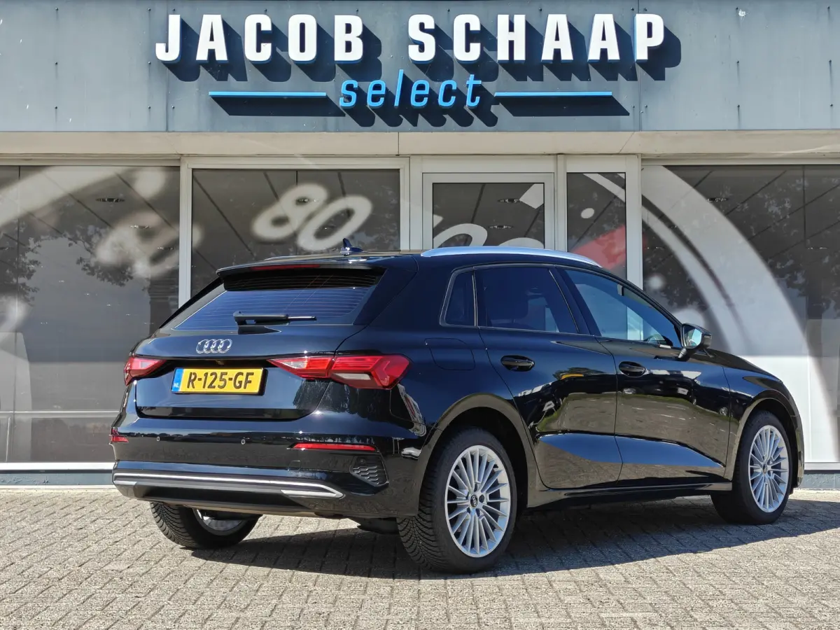 40 TFSI PHEV Advanced edition / Camera / PDC V+A / Carplay / Stoelverwarming /