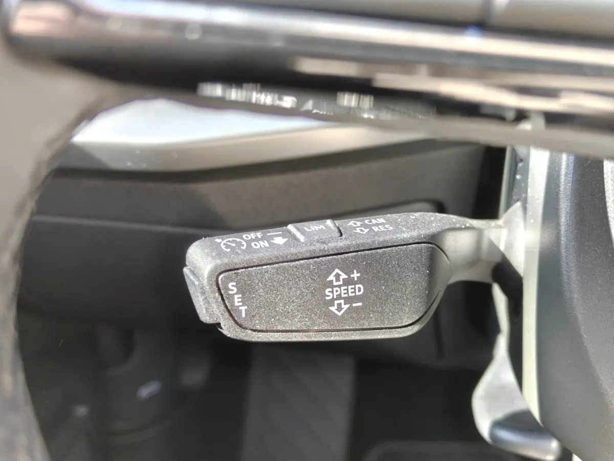 40 TFSI PHEV Advanced edition / Camera / PDC V+A / Carplay / Stoelverwarming /