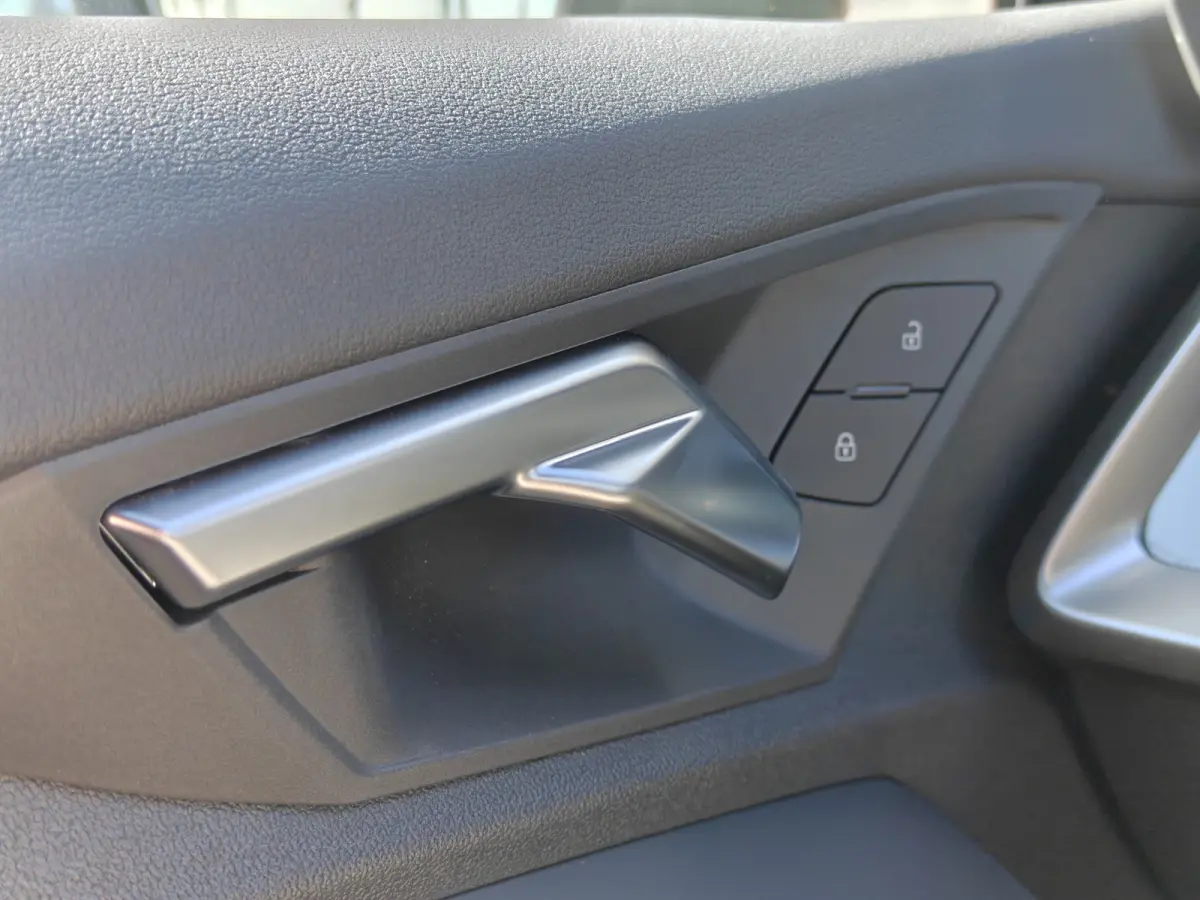 40 TFSI PHEV Advanced edition / Camera / PDC V+A / Carplay / Stoelverwarming /