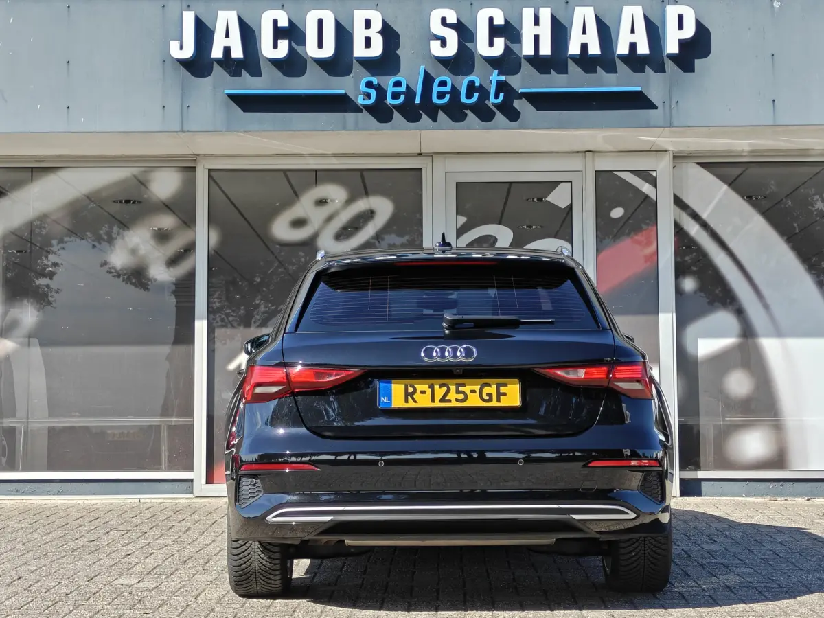 40 TFSI PHEV Advanced edition / Camera / PDC V+A / Carplay / Stoelverwarming /