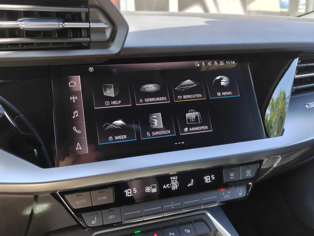 40 TFSI PHEV Advanced edition / Camera / PDC V+A / Carplay / Stoelverwarming /