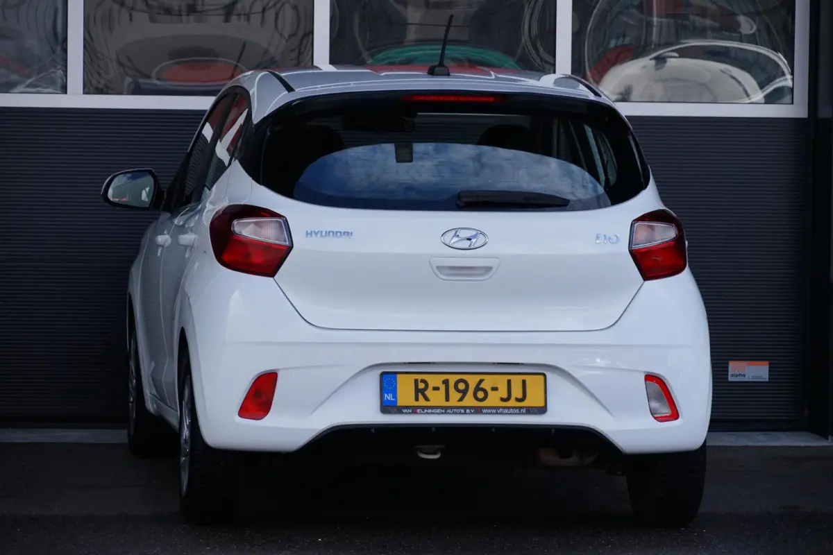 1.0 Comfort, NL, 1e eig. CarPlay, cruise, DAB