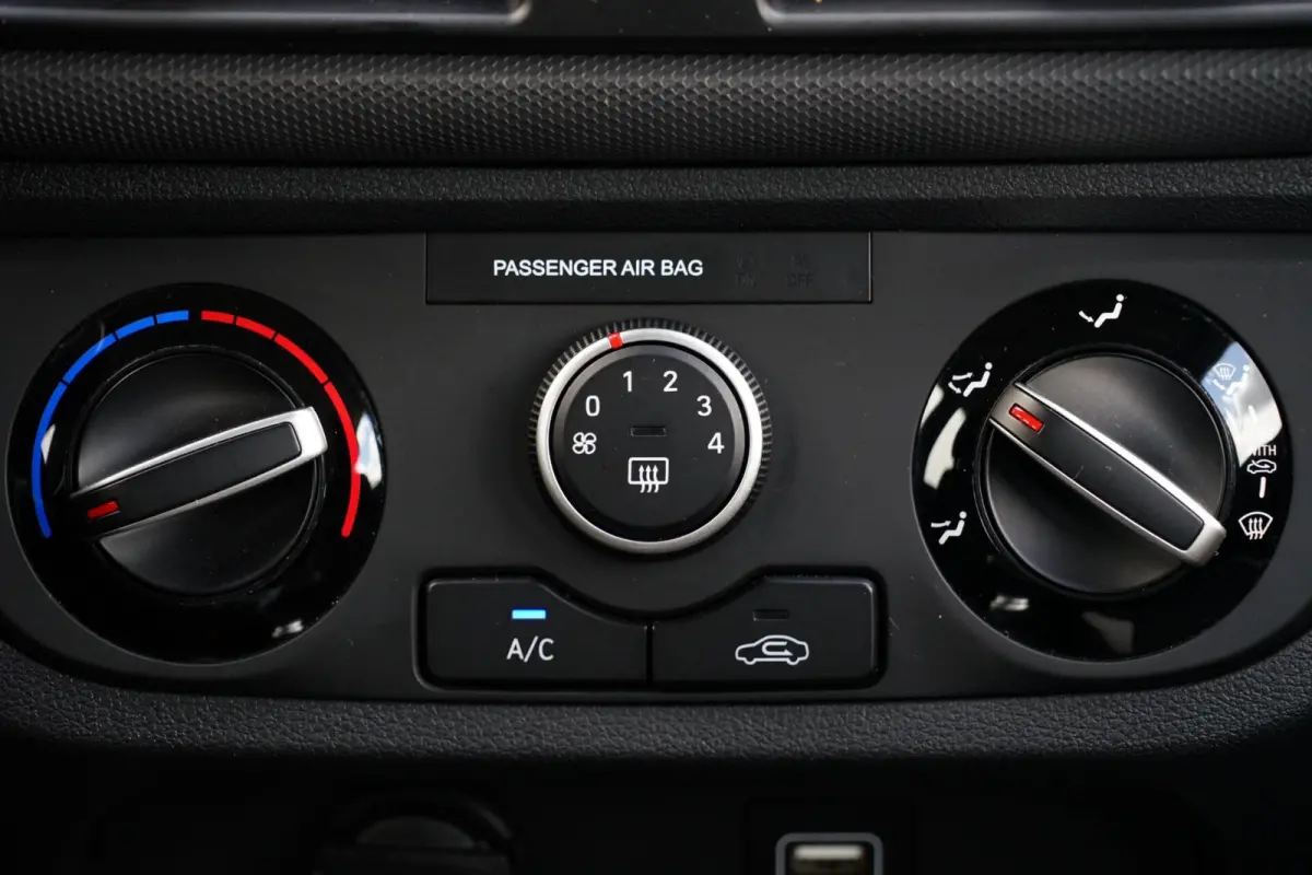 1.0 Comfort, NL, 1e eig. CarPlay, cruise, DAB